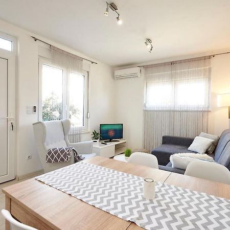 Apartmani Sara I Klara Trogir Kültér fotó
