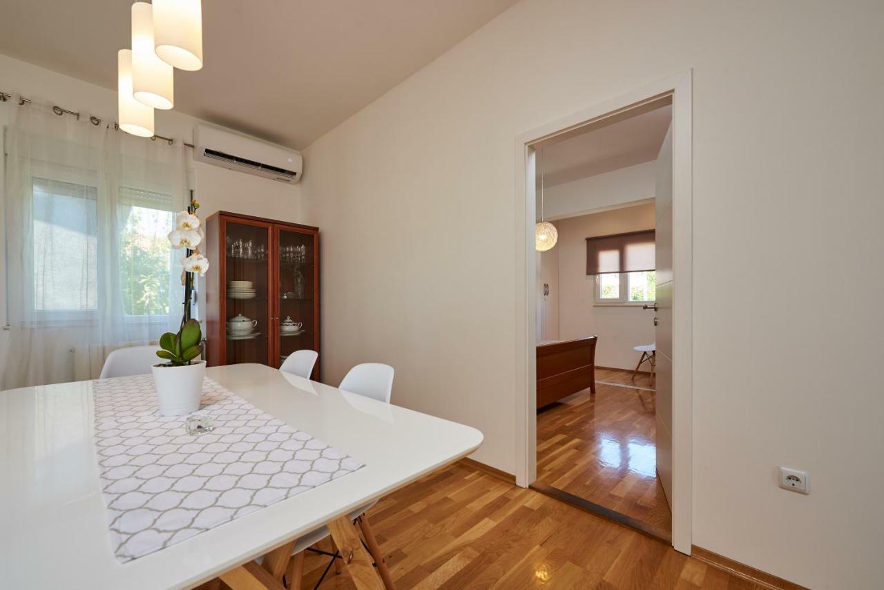 Apartmani Sara I Klara Trogir Kültér fotó